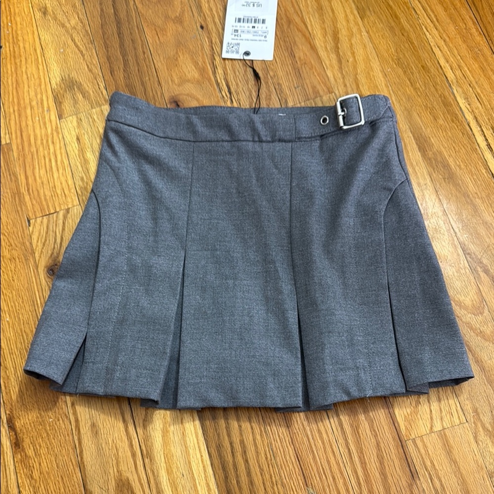 Gray Pleated Skirt
